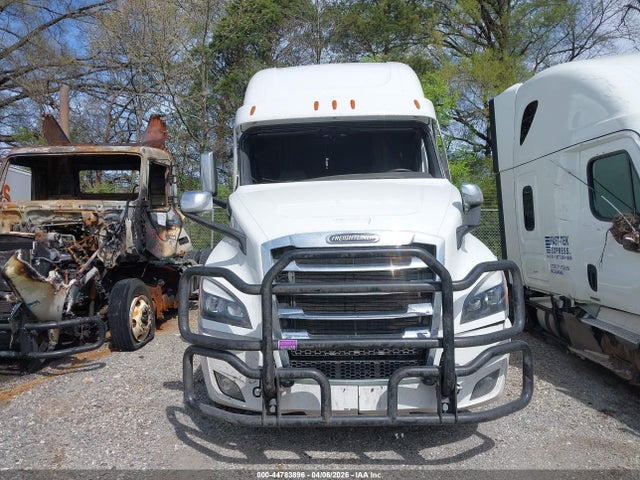 Продаж на аукціоні авто 2023 Freightliner New Cascadia 126, vin: 3AKJHHDR4PSUM2080, номер лоту: 44783896