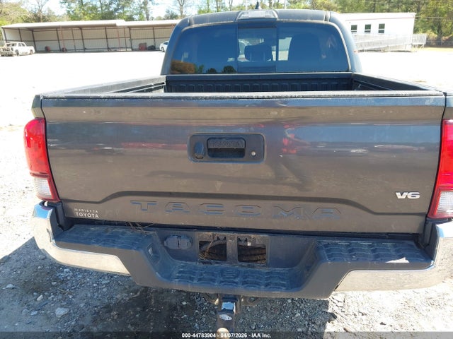 44783904 :رقم المزاد ، 3TMAZ5CN8LM115171 vin ، 2020 Toyota Tacoma Sr5 V6 مزاد بيع
