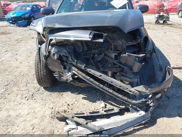44783904 :رقم المزاد ، 3TMAZ5CN8LM115171 vin ، 2020 Toyota Tacoma Sr5 V6 مزاد بيع