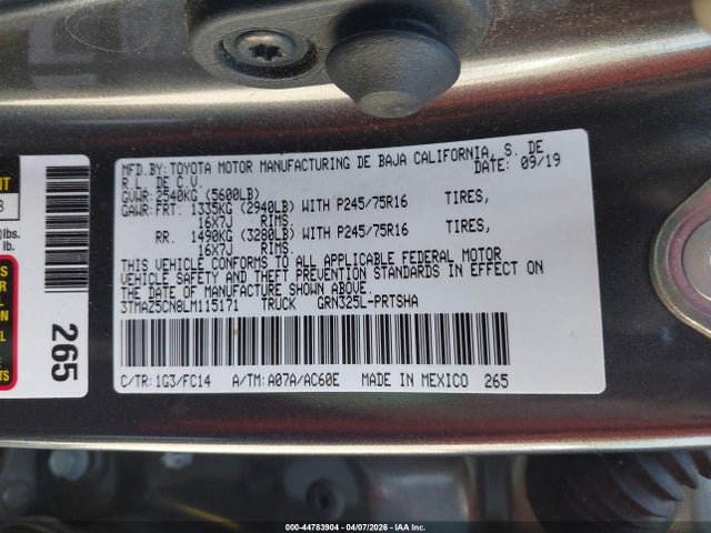 44783904 :رقم المزاد ، 3TMAZ5CN8LM115171 vin ، 2020 Toyota Tacoma Sr5 V6 مزاد بيع