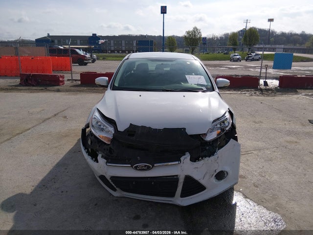 2014 Ford Focus Se მანქანა იყიდება აუქციონზე, vin: 1FADP3F2XEL452234, აუქციონის ნომერი: 44783907