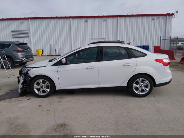2014 Ford Focus Se მანქანა იყიდება აუქციონზე, vin: 1FADP3F2XEL452234, აუქციონის ნომერი: 44783907