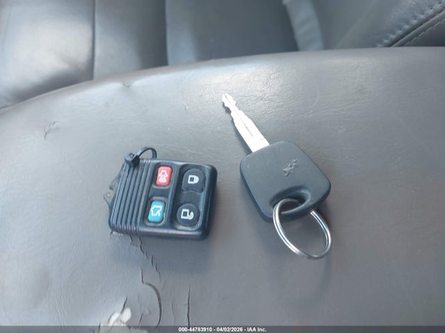2002 FORD ESCAPE 1FMYU03142KC85820 Photo 10