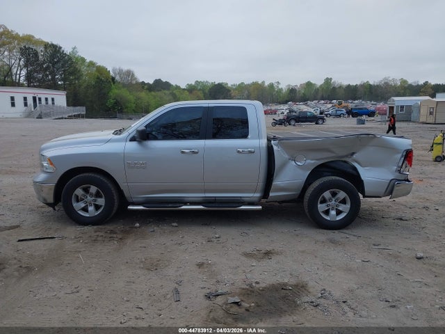 1C6RR6GG8JS303785 RAM 1500 Slt 4x2 6&#039;4 Box