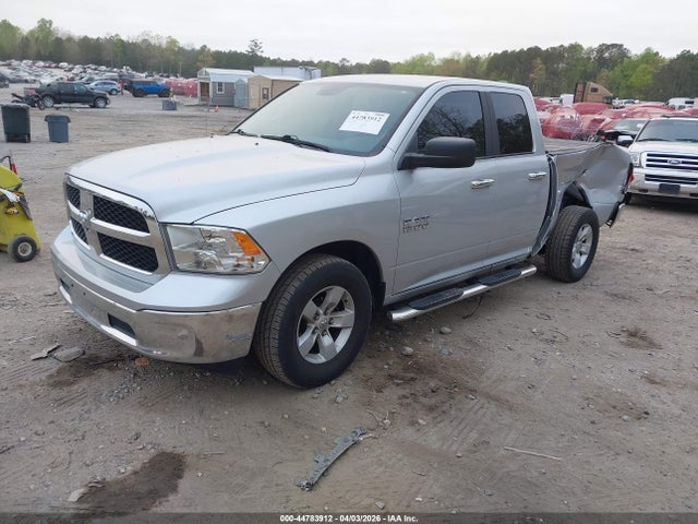 1C6RR6GG8JS303785 RAM 1500 Slt 4x2 6&#039;4 Box