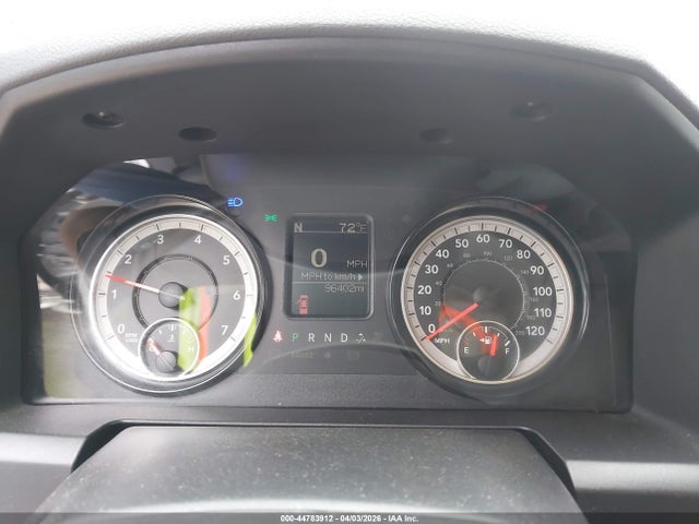 1C6RR6GG8JS303785 RAM 1500 Slt 4x2 6&#039;4 Box