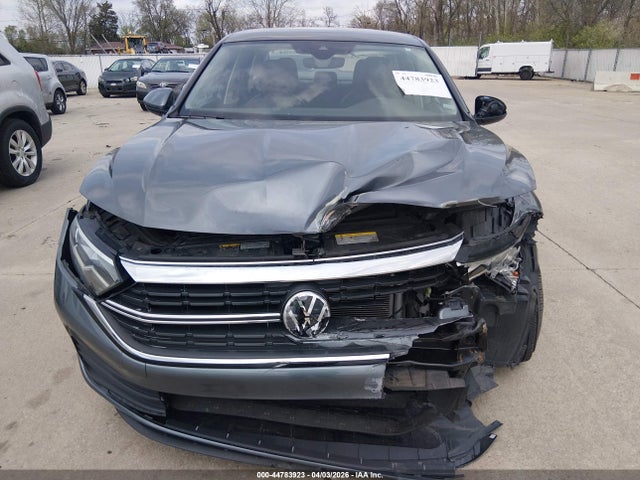 Продажа на аукционе авто 2024 Volkswagen Jetta 1.5t Se, vin: 3VW7M7BU3RM040169, номер лота: 44783923