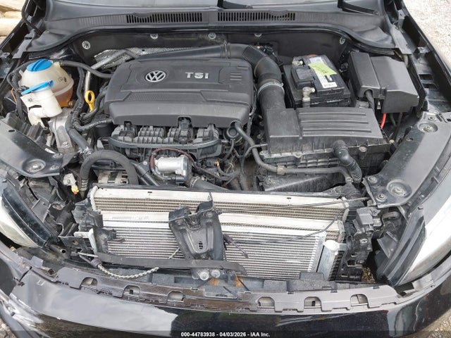44783938 :رقم المزاد ، 3VWD17AJ4FM353486 vin ، 2015 Volkswagen Jetta 1.8t Se مزاد بيع