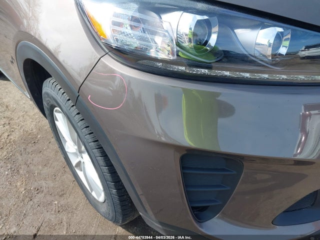 2019 Kia Sorento 2.4l Lx მანქანა იყიდება აუქციონზე, vin: 5XYPGDA38KG514590, აუქციონის ნომერი: 44783944