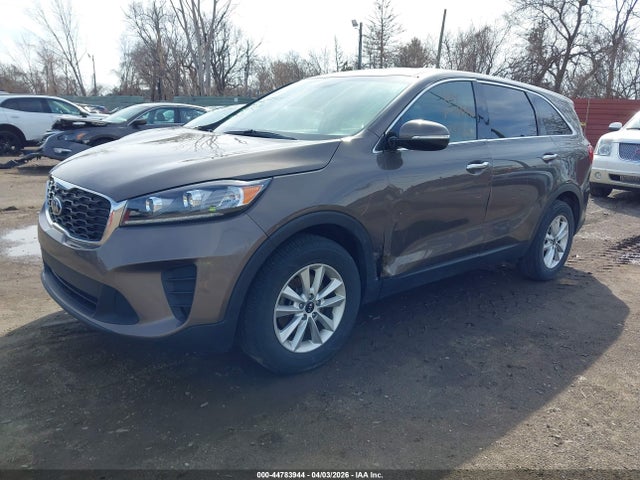2019 Kia Sorento 2.4l Lx მანქანა იყიდება აუქციონზე, vin: 5XYPGDA38KG514590, აუქციონის ნომერი: 44783944