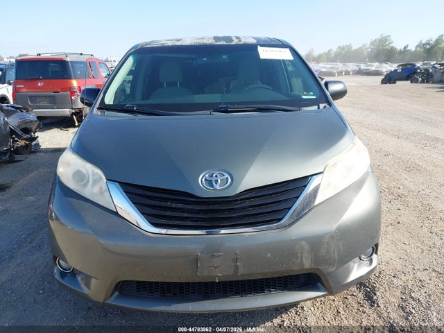 5TDZK3DC8ES467369 Toyota Sienna L V6 7 Passenger