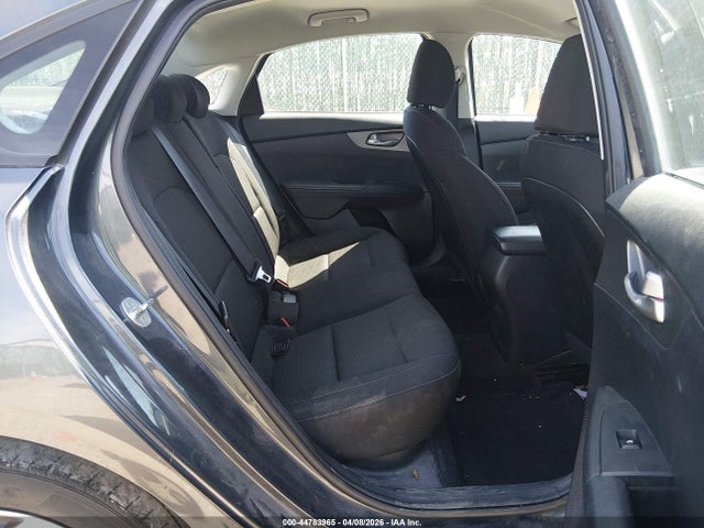 3KPF24AD2ME306515 KIA Forte Lxs