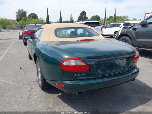 1997 JAGUAR XK8 SAJGX2740VC016849 Photo 2