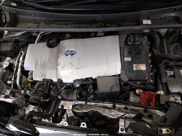 JTDL9MFU6N3037113 Toyota Prius Le Awd-e