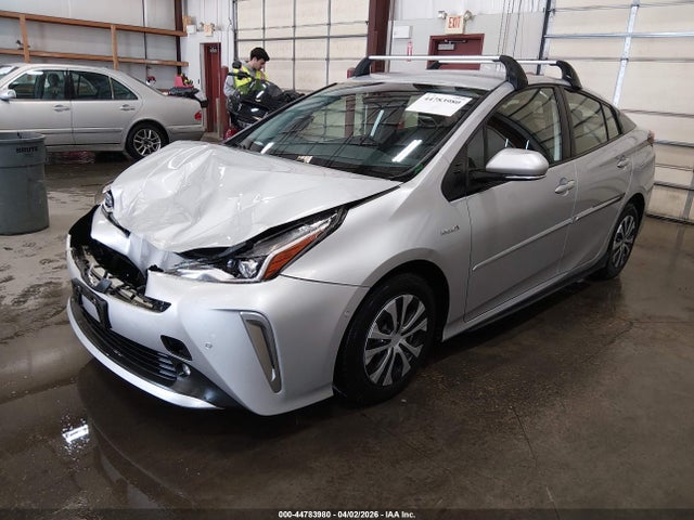 JTDL9MFU6N3037113 Toyota Prius Le Awd-e