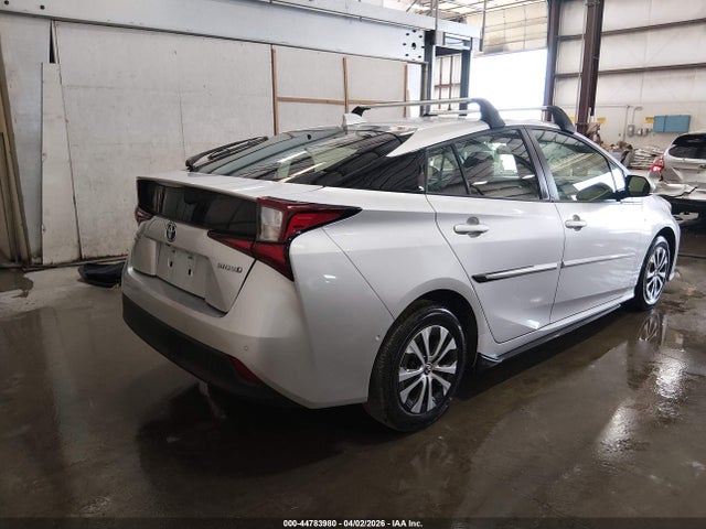 JTDL9MFU6N3037113 Toyota Prius Le Awd-e