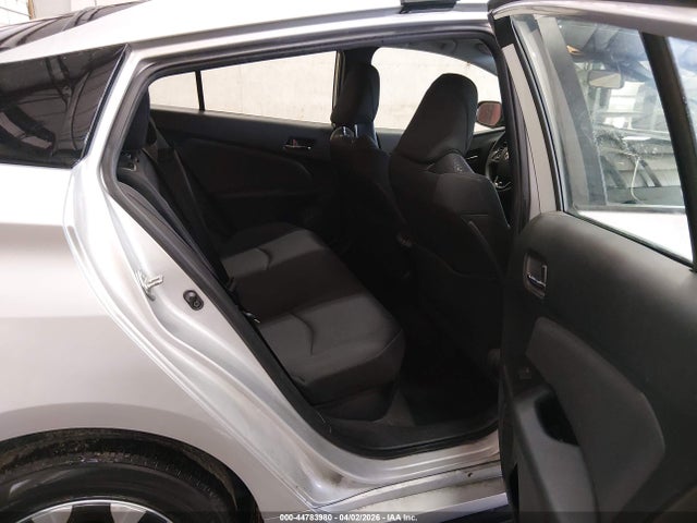 JTDL9MFU6N3037113 Toyota Prius Le Awd-e
