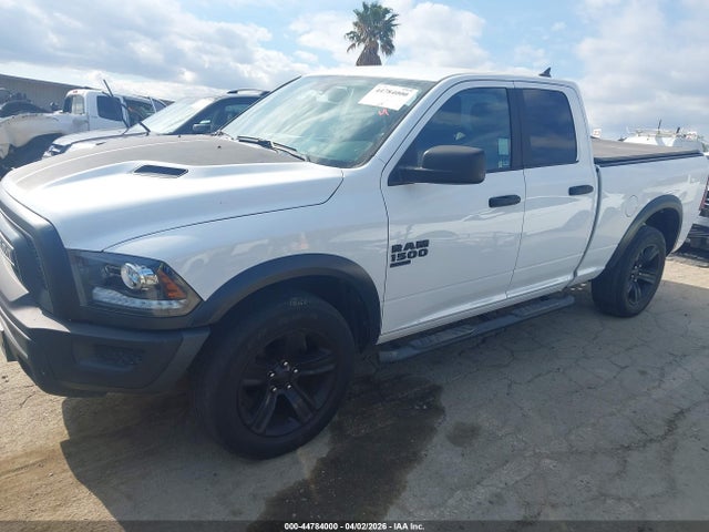 1C6RR7GG8MS547186 RAM 1500 Classic Warlock 4x4 6&#039;4 Box