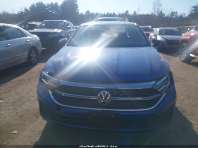 44784030 :رقم المزاد ، 3VWEM7BU3NM031375 vin ، 2022 Volkswagen Jetta 1.5t Se مزاد بيع
