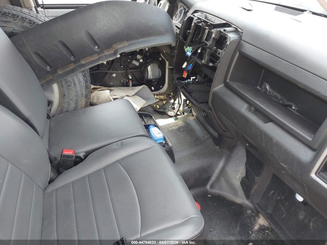 Aukcja sprzedaży 2022 Ram 1500 Classic Tradesman  4x4 5'7 Box, vin: 1C6RR7KG0NS209645, numer aukcji: 44784033