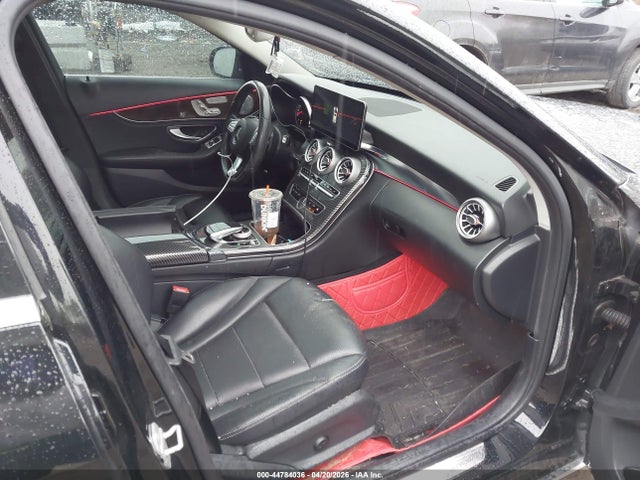 Продажа на аукционе авто 2015 Mercedes-benz C 300 Luxury 4matic, vin: 55SWF4KB4FU042274, номер лота: 44784036