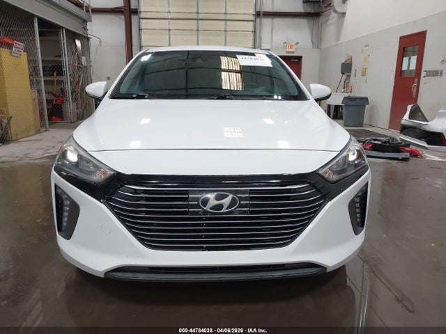 Продажа на аукционе авто 2018 Hyundai Ioniq Hybrid Sel, vin: KMHC75LC7JU065994, номер лота: 44784038
