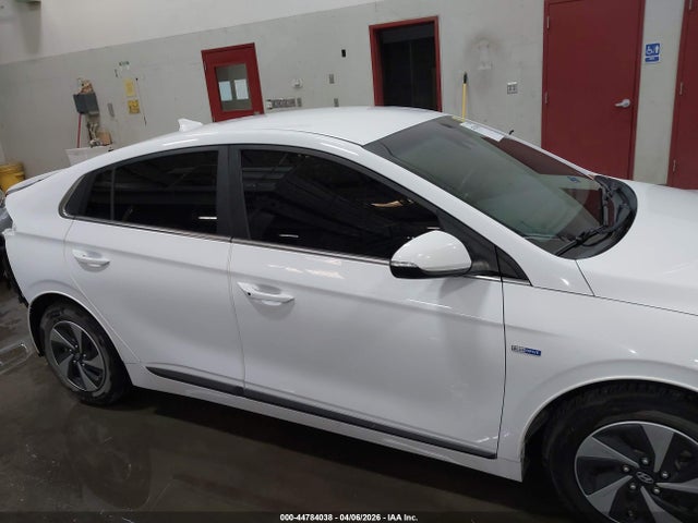 Продажа на аукционе авто 2018 Hyundai Ioniq Hybrid Sel, vin: KMHC75LC7JU065994, номер лота: 44784038