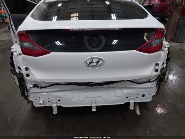 Продажа на аукционе авто 2018 Hyundai Ioniq Hybrid Sel, vin: KMHC75LC7JU065994, номер лота: 44784038