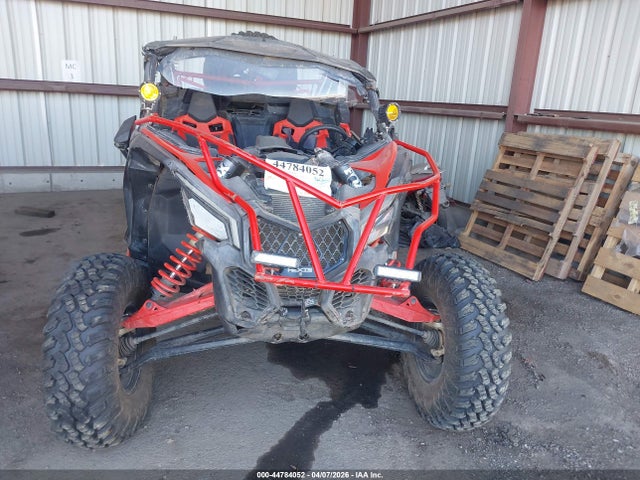 3JBVJAW45MK000774 Can-Am Maverick X3 Rs Turbo R