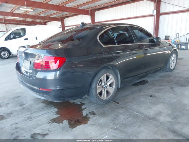 2013 BMW 528I WBAXG5C51DD229961 Photo 3