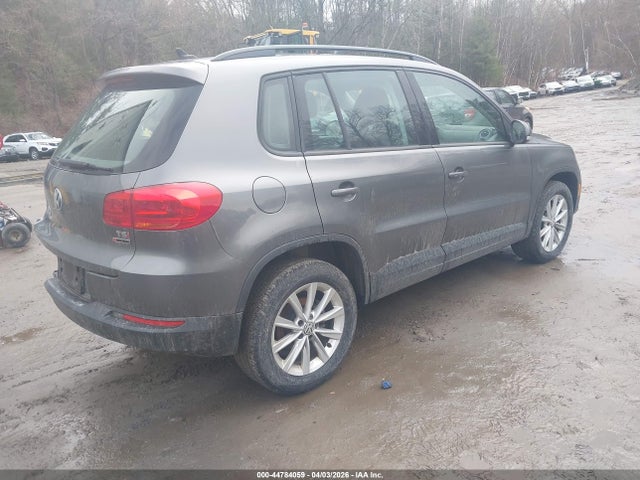 Продаж на аукціоні авто 2018 Volkswagen Tiguan Limited 2.0t, vin: WVGBV7AXXJK003732, номер лоту: 44784059