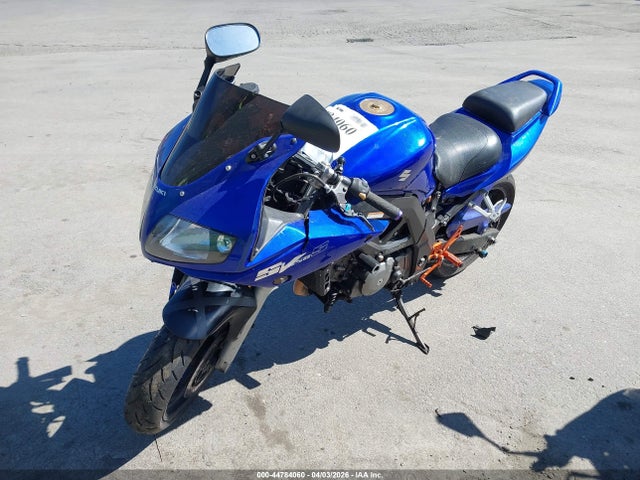 44784060 :رقم المزاد ، JS1VP53A952100137 vin ، 2005 Suzuki Sv650 مزاد بيع