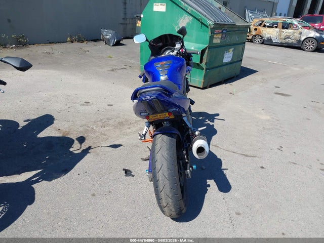 44784060 :رقم المزاد ، JS1VP53A952100137 vin ، 2005 Suzuki Sv650 مزاد بيع