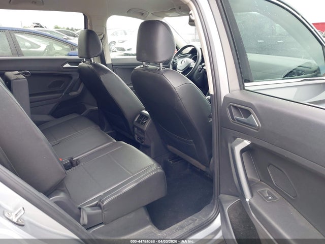 Продаж на аукціоні авто 2020 Volkswagen Tiguan 2.0t Se/2.0t Se R-line Black/2.0t Sel, vin: 3VV3B7AX1LM106679, номер лоту: 44784068
