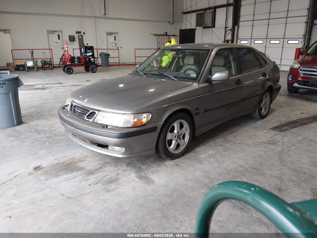 2001 SAAB 9-3 YS3DF58KX12052964 Photo 1