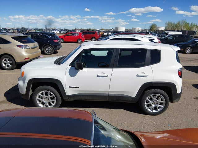 Jeep Renegade Latitude 4x4 2023 ZACNJDB12PPP69035 Image 14