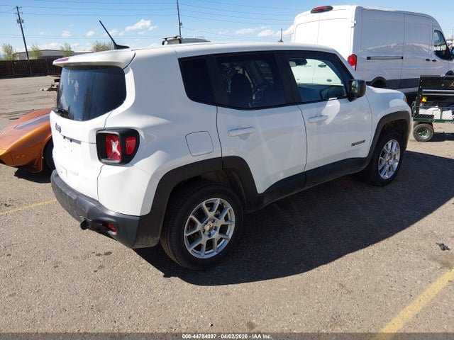 Jeep Renegade Latitude 4x4 2023 ZACNJDB12PPP69035 Image 4