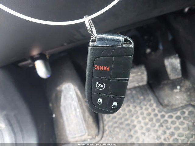 2019 Jeep Compass Altitude 4x4 მანქანა იყიდება აუქციონზე, vin: 3C4NJDBB3KT840384, აუქციონის ნომერი: 44784105