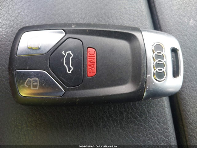44784107 :رقم المزاد ، WA1LHAF72HD038439 vin ، 2017 Audi Q7 2.0t Premium مزاد بيع