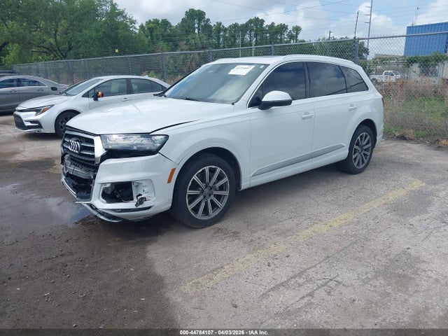 44784107 :رقم المزاد ، WA1LHAF72HD038439 vin ، 2017 Audi Q7 2.0t Premium مزاد بيع