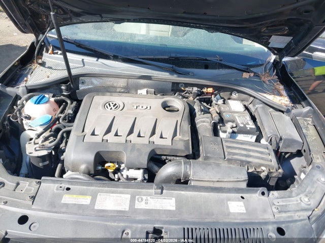 Aukcja sprzedaży 2014 Volkswagen Passat 2.0l Tdi Se, vin: 1VWBN7A35EC069104, numer aukcji: 44784120