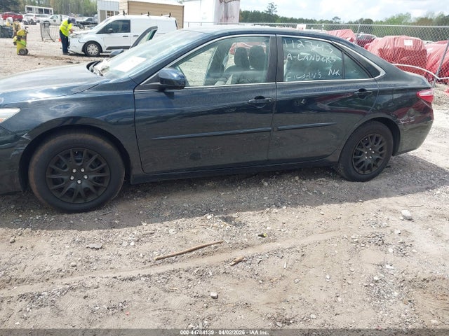 4T1BF1FK3FU112343 Toyota CAMRY LE