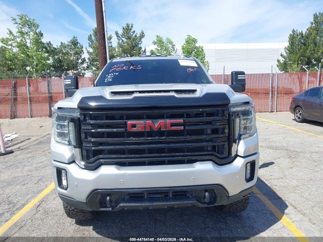 1GT49UEY7LF307115 GMC Sierra 3500hd 4wd Long Bed Slt