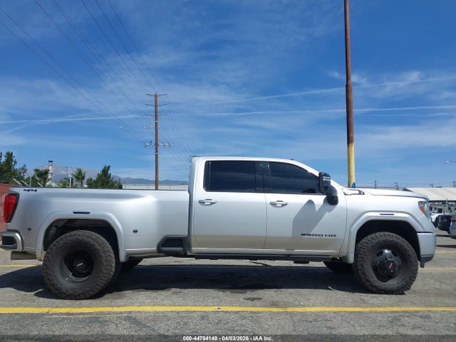 1GT49UEY7LF307115 GMC Sierra 3500hd 4wd Long Bed Slt