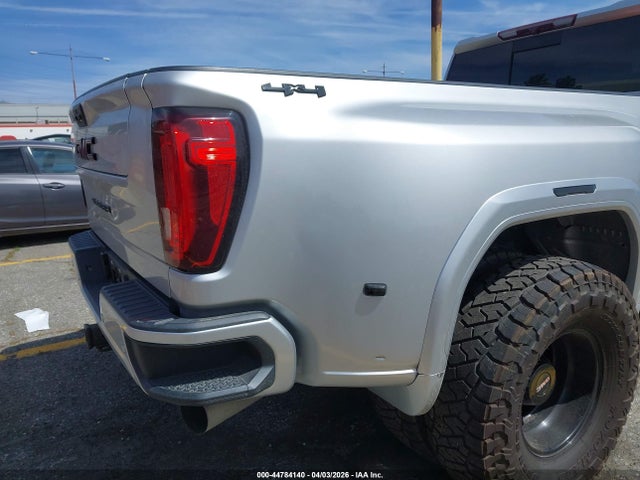 1GT49UEY7LF307115 GMC Sierra 3500hd 4wd Long Bed Slt