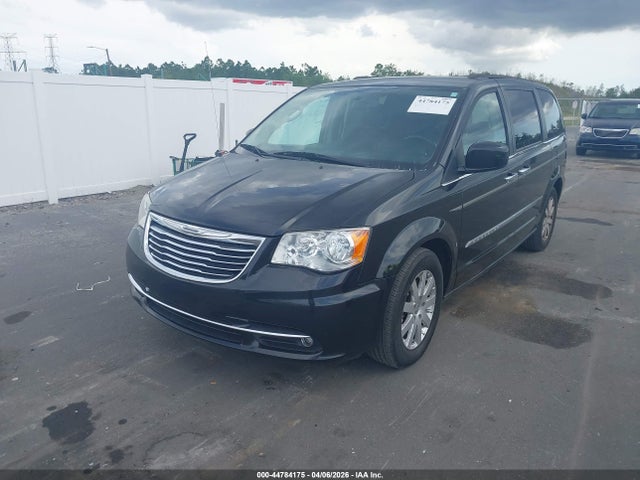 Продажа на аукционе авто 2015 Chrysler Town & Country Touring, vin: 2C4RC1BG4FR646462, номер лота: 44784175