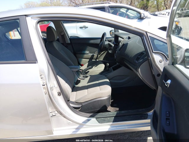 44784181 :رقم المزاد ، KNAFK4A6XE5190296 vin ، 2014 Kia Forte Lx مزاد بيع