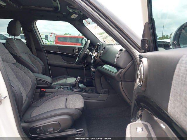 Продажа на аукционе авто 2024 Mini Countryman Cooper S, vin: WMZ53BR0XR3R99279, номер лота: 44784200