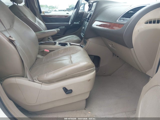 Продаж на аукціоні авто 2011 Chrysler Town & Country Limited, vin: 2A4RR6DG8BR758775, номер лоту: 44784209