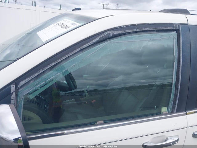 Продаж на аукціоні авто 2011 Chrysler Town & Country Limited, vin: 2A4RR6DG8BR758775, номер лоту: 44784209